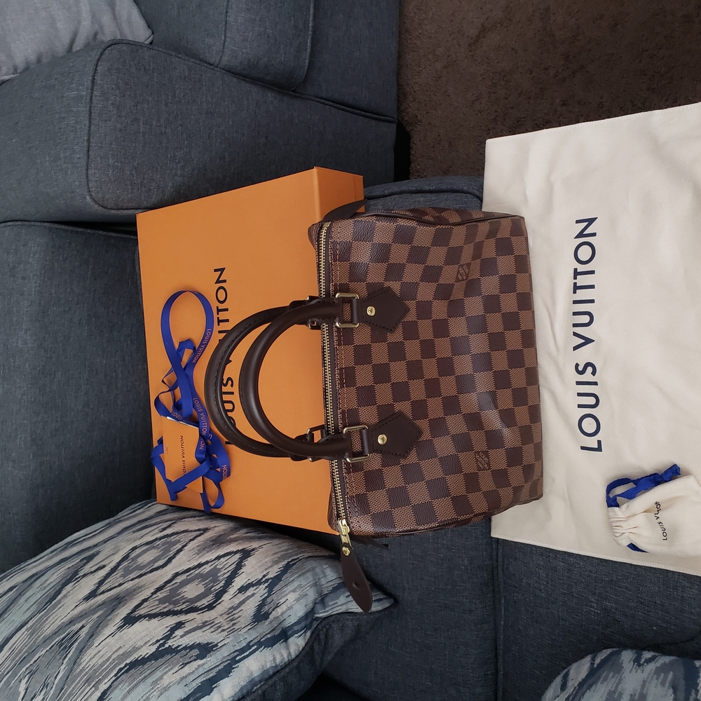 (SOLD) Louis Vuitton Damier Ebene Speedy 25